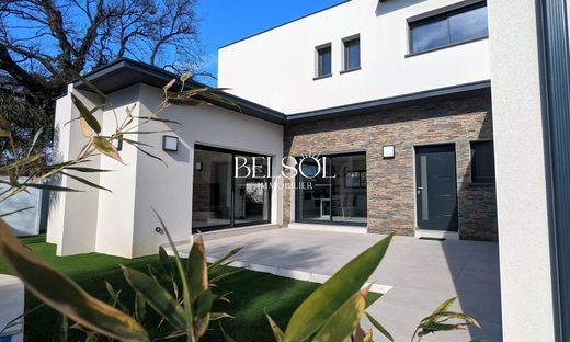 Casa di lusso a Perpignano, Pirenei Orientali