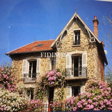Luksusowy dom w Chennevières-sur-Marne, Val-de-Marne