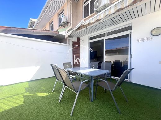 Apartment / Etagenwohnung in Papeete, Îles du Vent