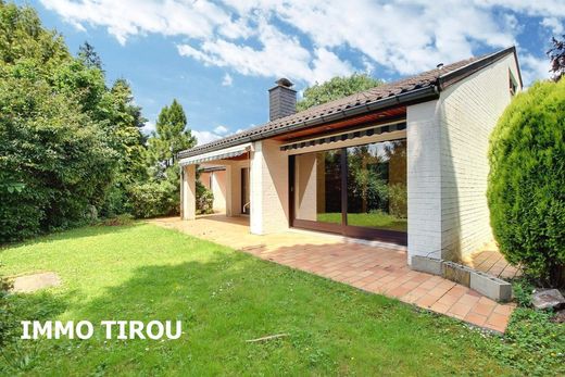 Luxury home in Sart-Eustache, Namur Province