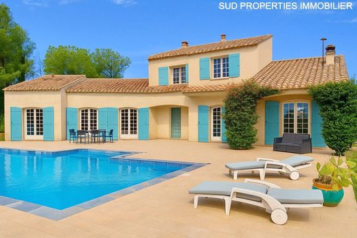 Luxury home in Canohès, Pyrénées-Orientales