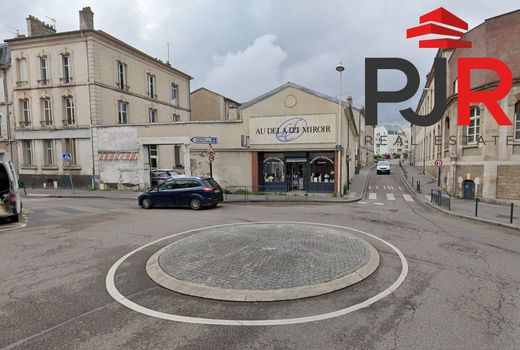 Office in Nancy, Meurthe et Moselle