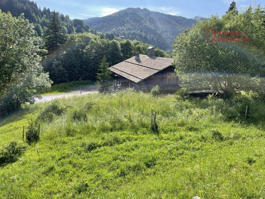 Land in La Clusaz, Haute-Savoie