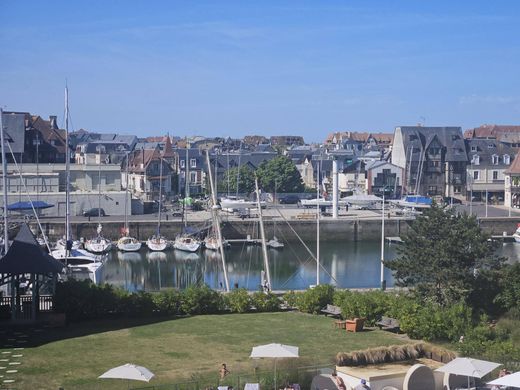 Apartment in Deauville, Calvados