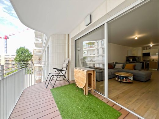 Apartment in Clichy, Hauts-de-Seine