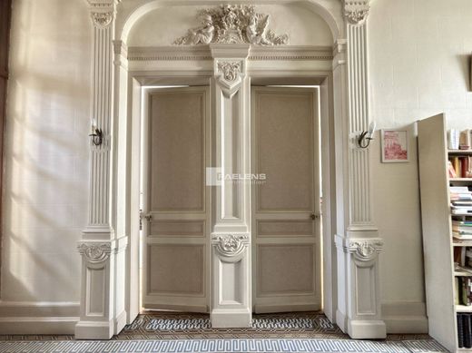 Luxus-Haus in Lille, Nord