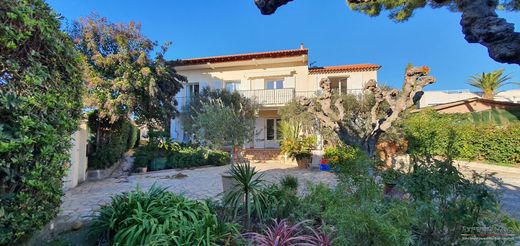 Luxury home in Bandol AOC, Var