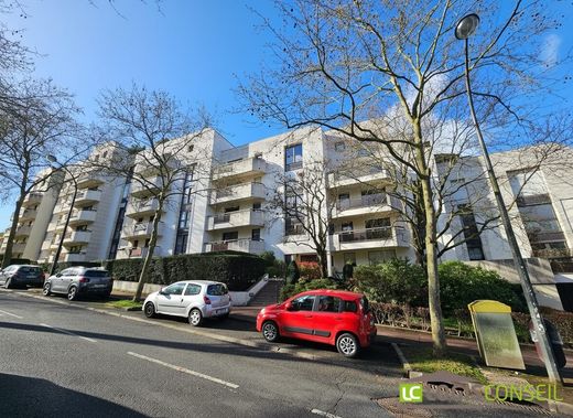 Квартира, Châtillon, Hauts-de-Seine