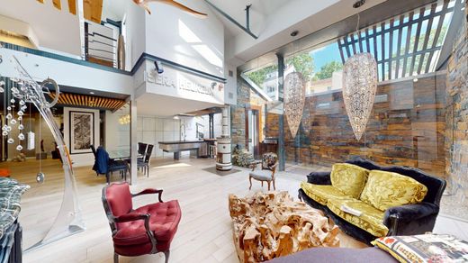 Luxus-Haus in Pantin, Seine-Saint-Denis