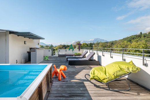 Apartment in Montbonnot-Saint-Martin, Isère