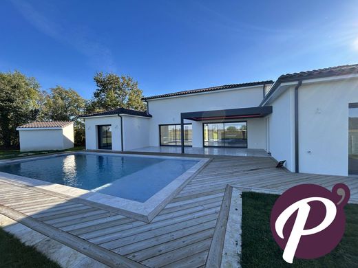 Luxury home in Bergerac, Dordogne