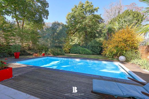 Nantes, Loire-Atlantiqueの高級住宅