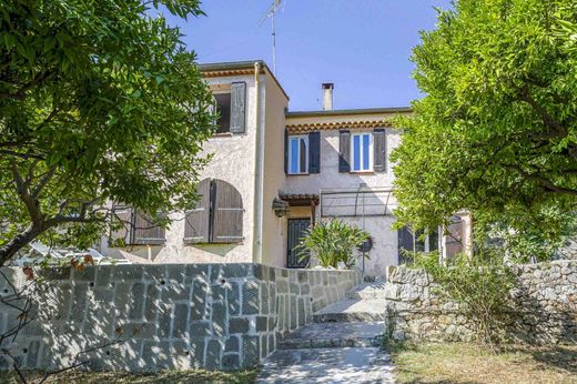 Maison de luxe à Menton, Alpes-Maritimes