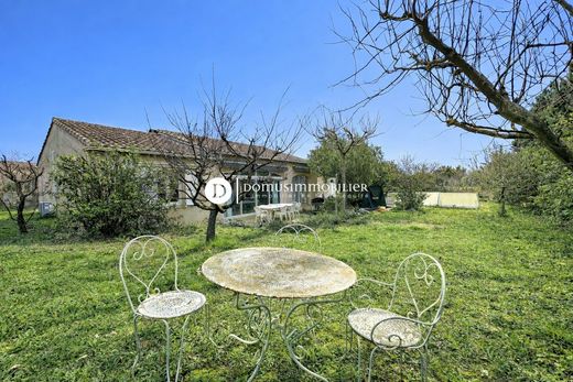Casa de lujo en Saint-Saturnin-lès-Avignon, Vaucluse