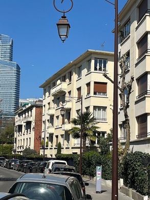 Apartment in Neuilly-sur-Seine, Hauts-de-Seine