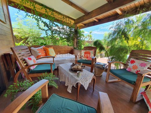 منزل ﻓﻲ Tahiti