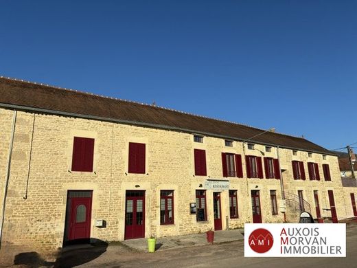 Элитный дом, Montbard, Cote d'Or