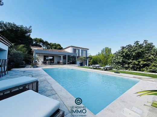 Casa di lusso a Rognac, Bocche del Rodano