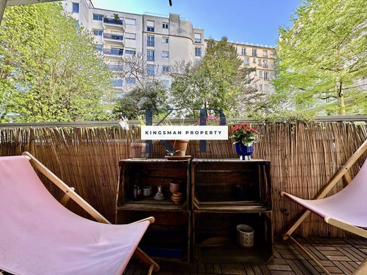 Apartament w Buttes-Chaumont, Villette, Bas Belleville, Paris