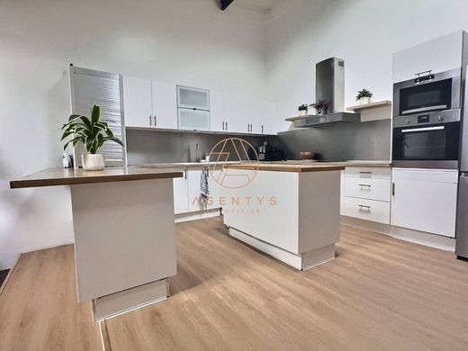 Casa de lujo en La Courneuve, Sena Saint Denis