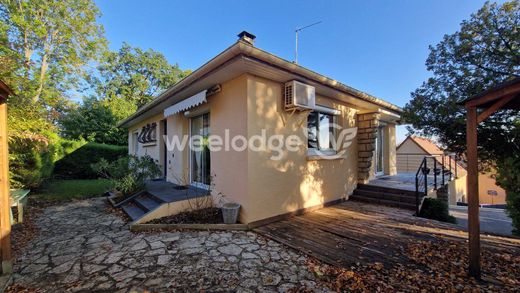 Lüks ev Jouy-le-Moutier, Val d'Oise