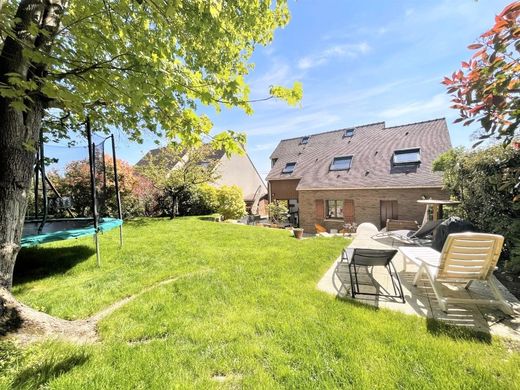 Luxe woning in Margency, Val d'Oise