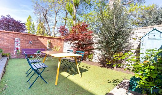 Luxury home in Saint-Denis, Seine-Saint-Denis