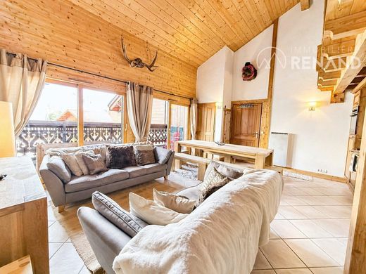Apartment in Les Carrys, Ain