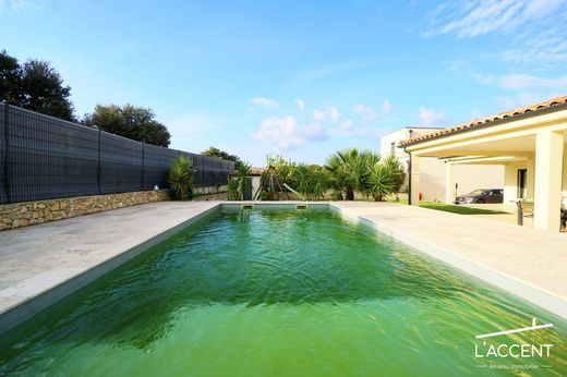 Luxury home in Nîmes, Gard