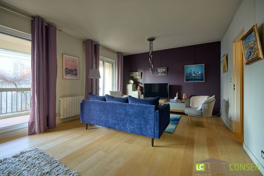 Piso / Apartamento en Bourg-la-Reine, Altos de Sena