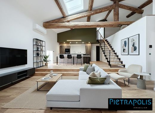 Luxury home in Vourles, Rhône