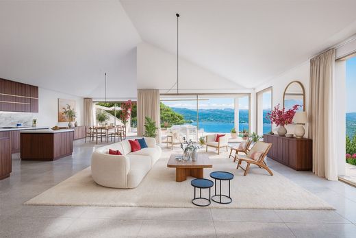 Maison de luxe à Grimaud, Var