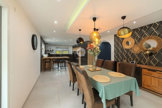 Πολυτελή κατοικία σε Vieux-Thann, Haut-Rhin