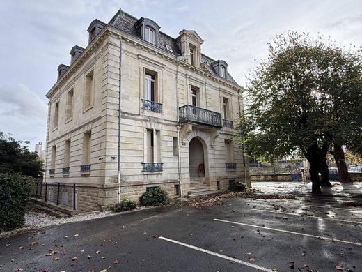 Kamienica w Bègles, Gironde