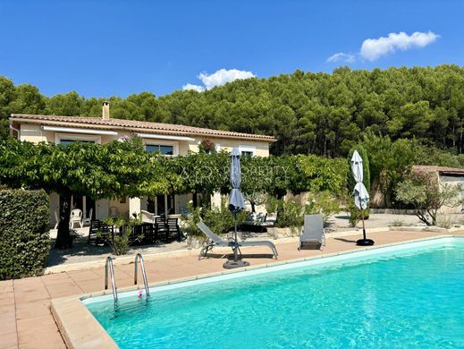 Casa di lusso a Mérindol, Vaucluse