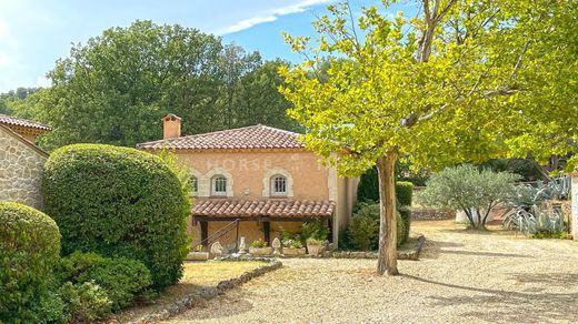 Luxus-Haus in Salernes, Var