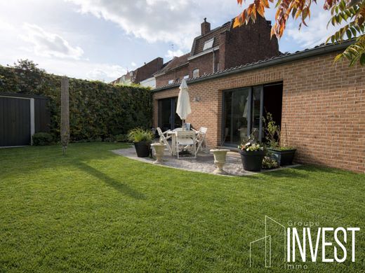 Luxury home in Mouvaux, North