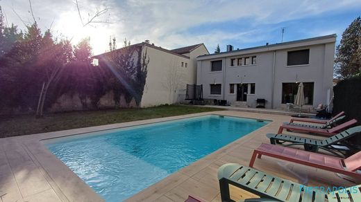 Luxury home in Villeurbanne, Rhône