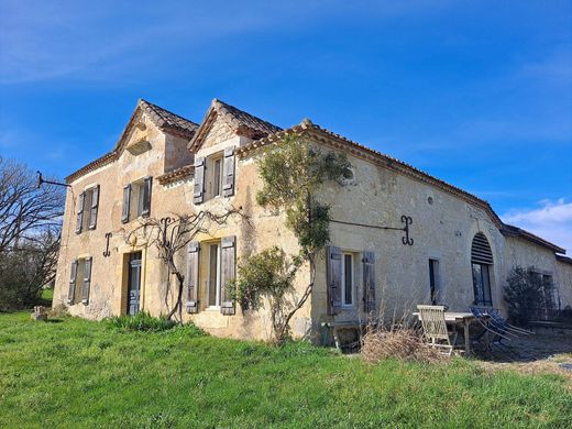 Luxury home in Condom, Gers