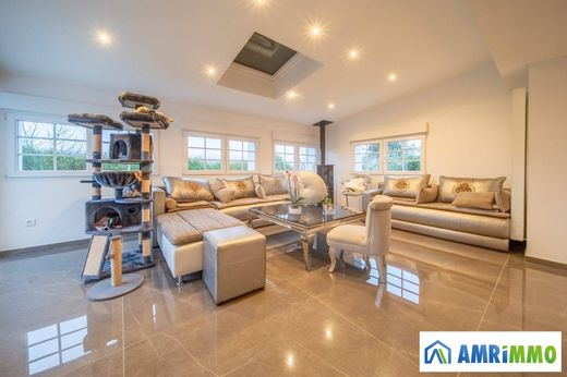 豪宅  Morfontaine, Meurthe et Moselle