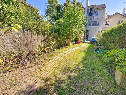 Garches, Hauts-de-Seineの高級住宅