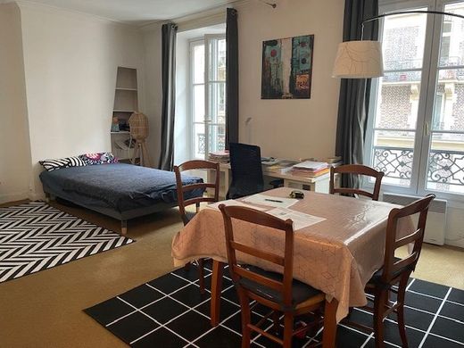 Apartament w Monceau, Courcelles, Ternes, Paris