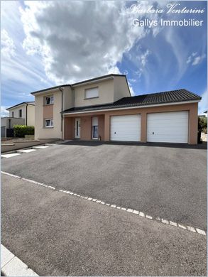 Luxury home in Tressange, Moselle