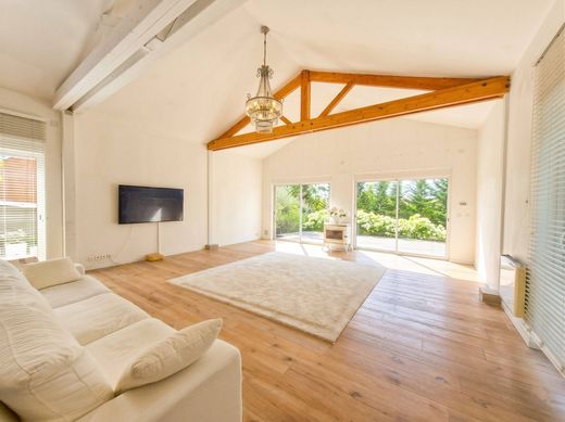 Luxus-Haus in La Frette-sur-Seine, Val d'Oise