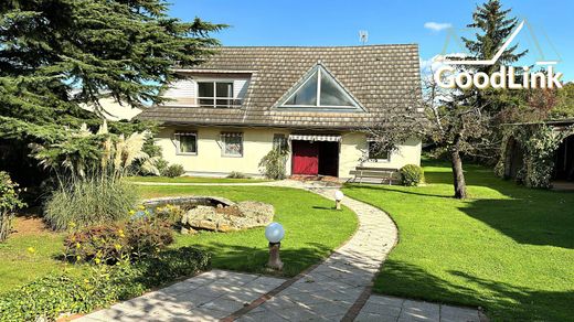 Casa de lujo en Dammarie-les-Lys, Sena y Marne