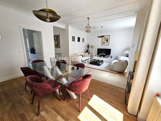 Luxe woning in Conflans-Sainte-Honorine, Yvelines