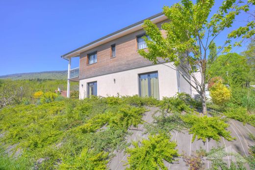 Casa di lusso a Péron, Ain