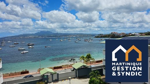 Piso / Apartamento en Les Trois-Îlets, Martinica