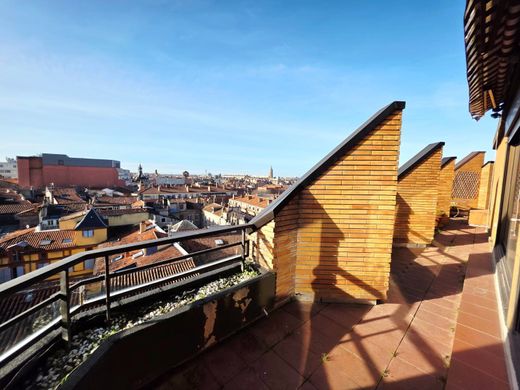 Apartment in Toulouse, Upper Garonne