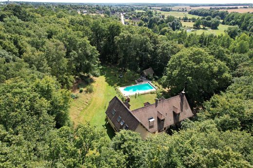 Maison de luxe à Bernay, Eure